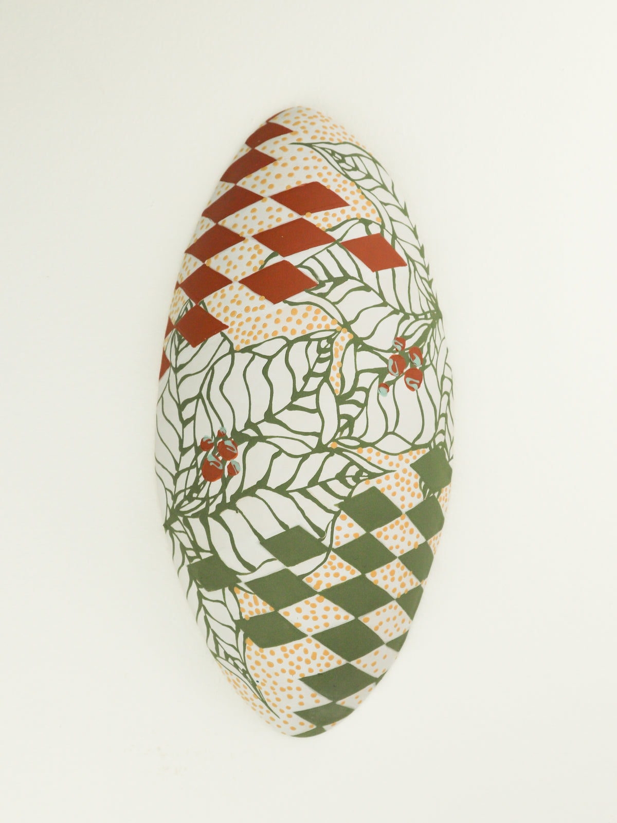 Small Checkered White Flower Wall Pod