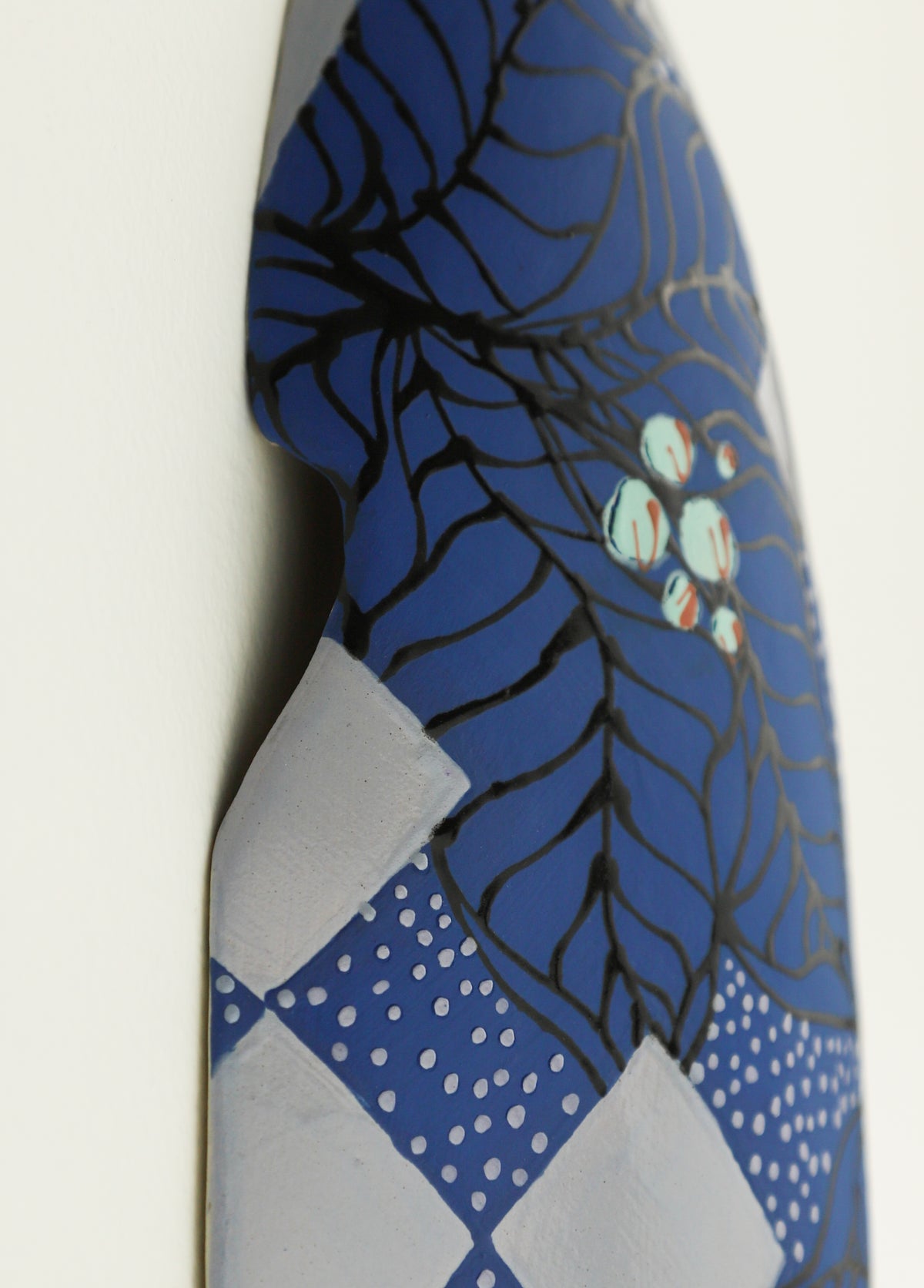 Medium Blue Drip Checkered Wall Pod