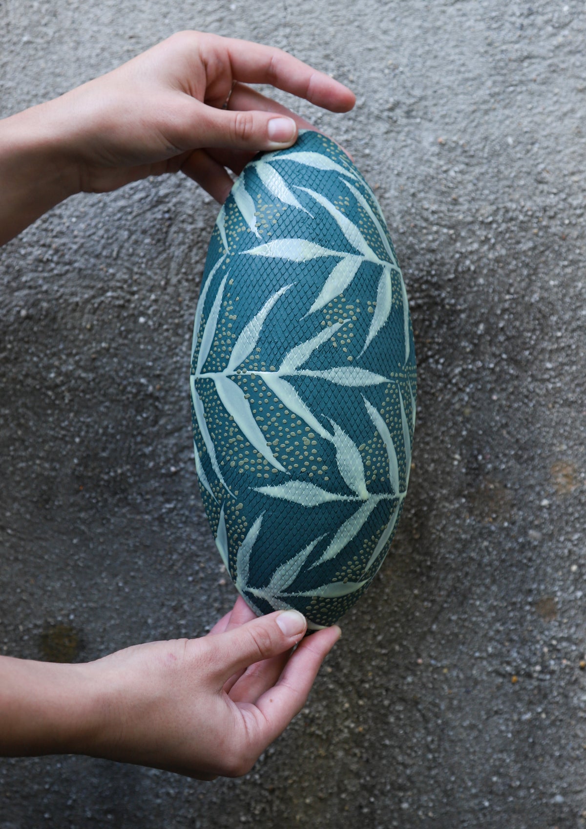 Small Lime Leaf Wall Pod