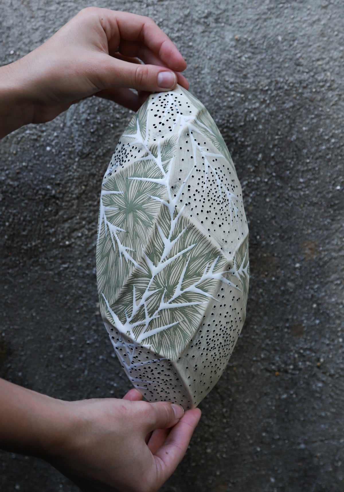 Small Sage and Thorn Wall Pod