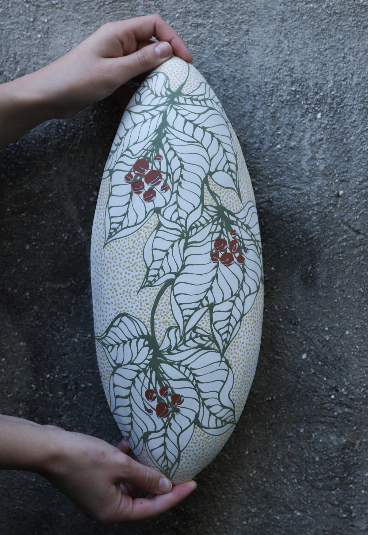 Medium White Flower Wall Pod