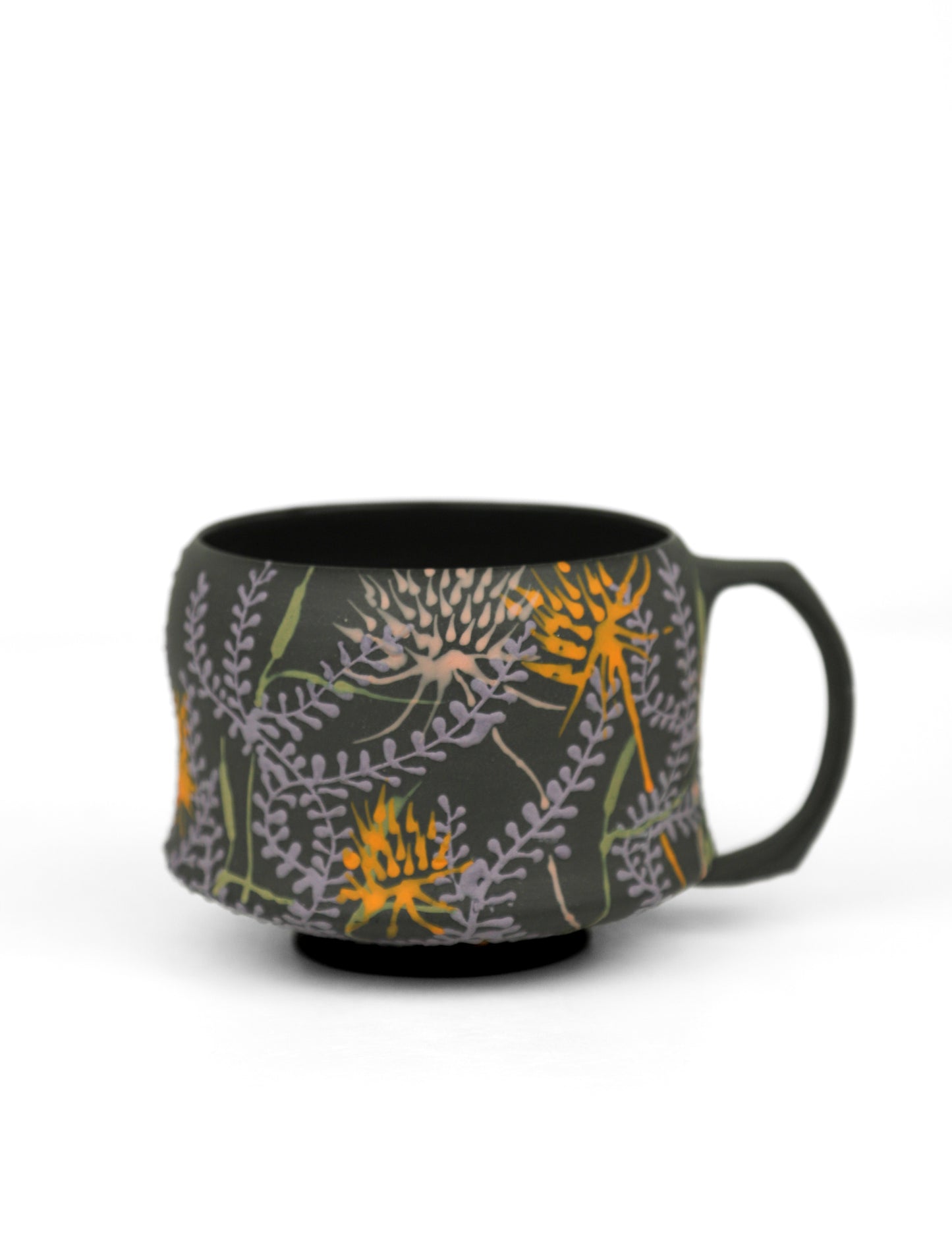 Black Wild flower mug (Classic)